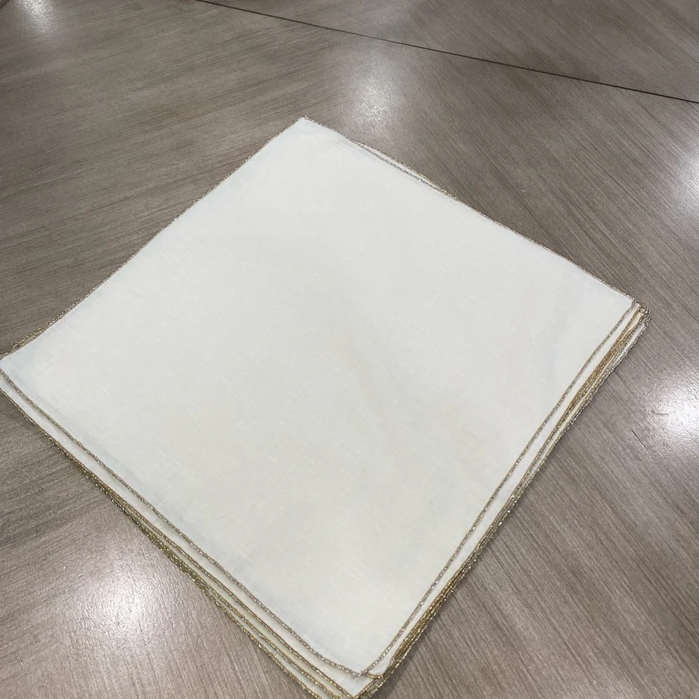 Linen table napkins with gold trim 7 X 17  Lot of 8